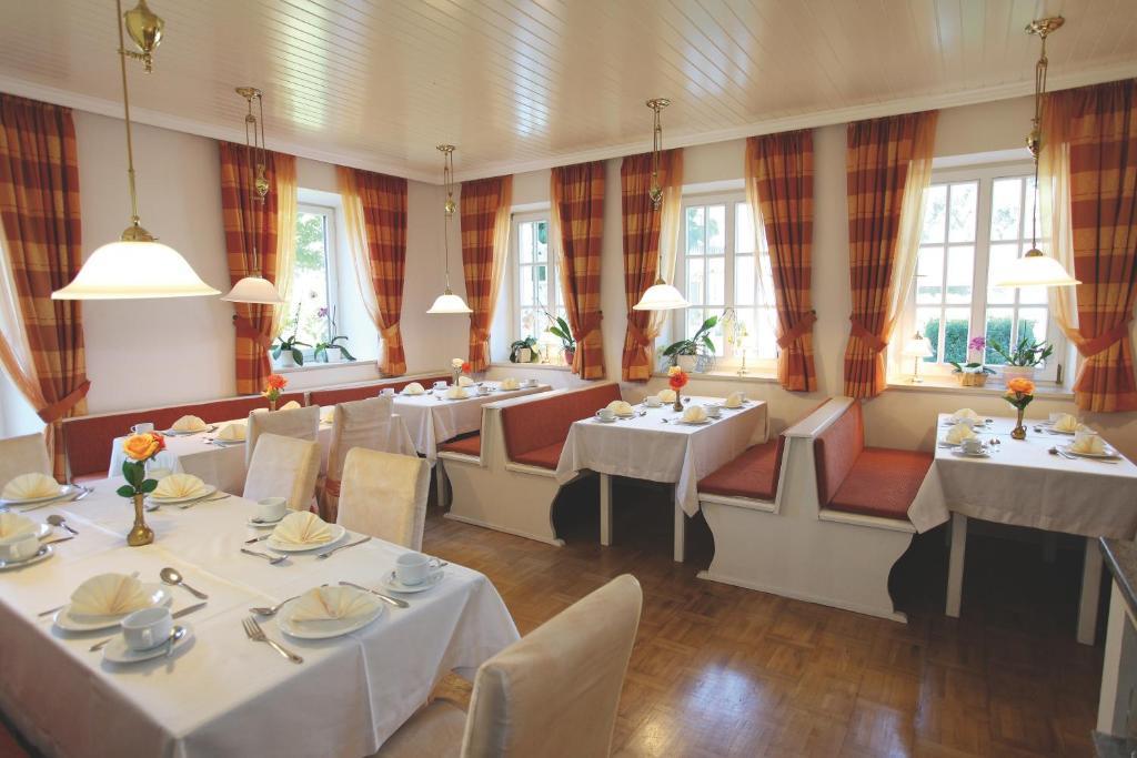 Haus Hildegunde Hotell Bad Füssing Eksteriør bilde