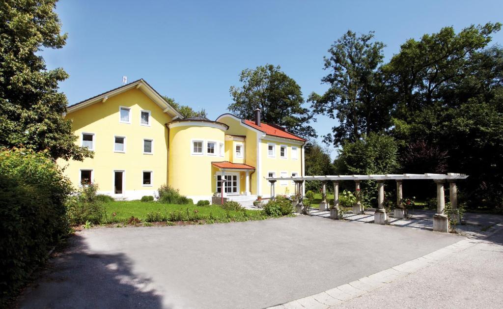 Haus Hildegunde Hotell Bad Füssing Eksteriør bilde